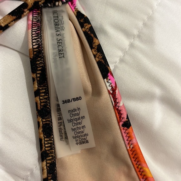 Victoria Secret Bikini Top - Picture 6 of 6